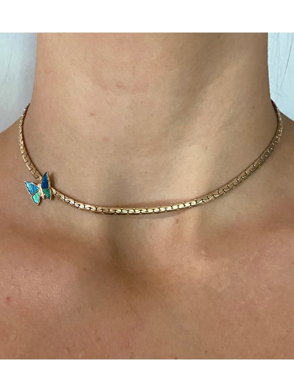 Avon Choker Necklace Enamel Butterfly Ornament Gold Tone Snake Chain Blue Green
